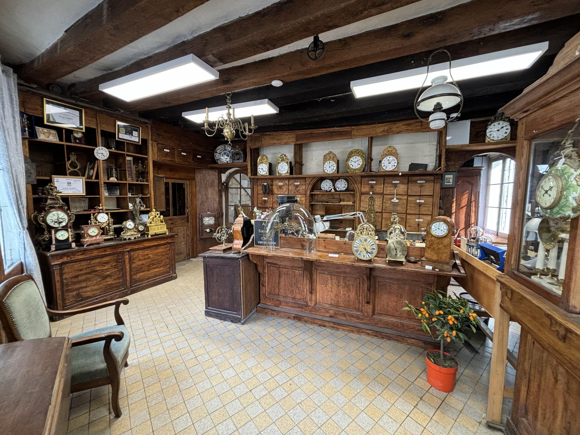 Horloger Arnaud Joubert — Loches