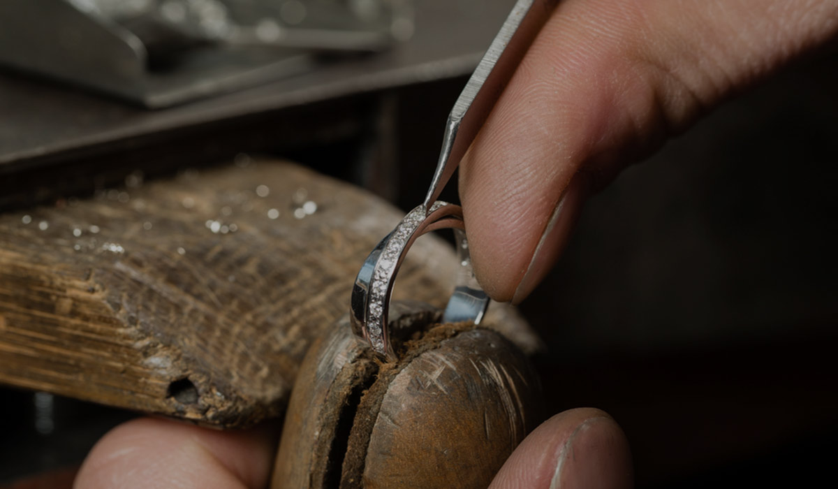 Bijouterie Caire-Rougeron — horlogerie — Vienne